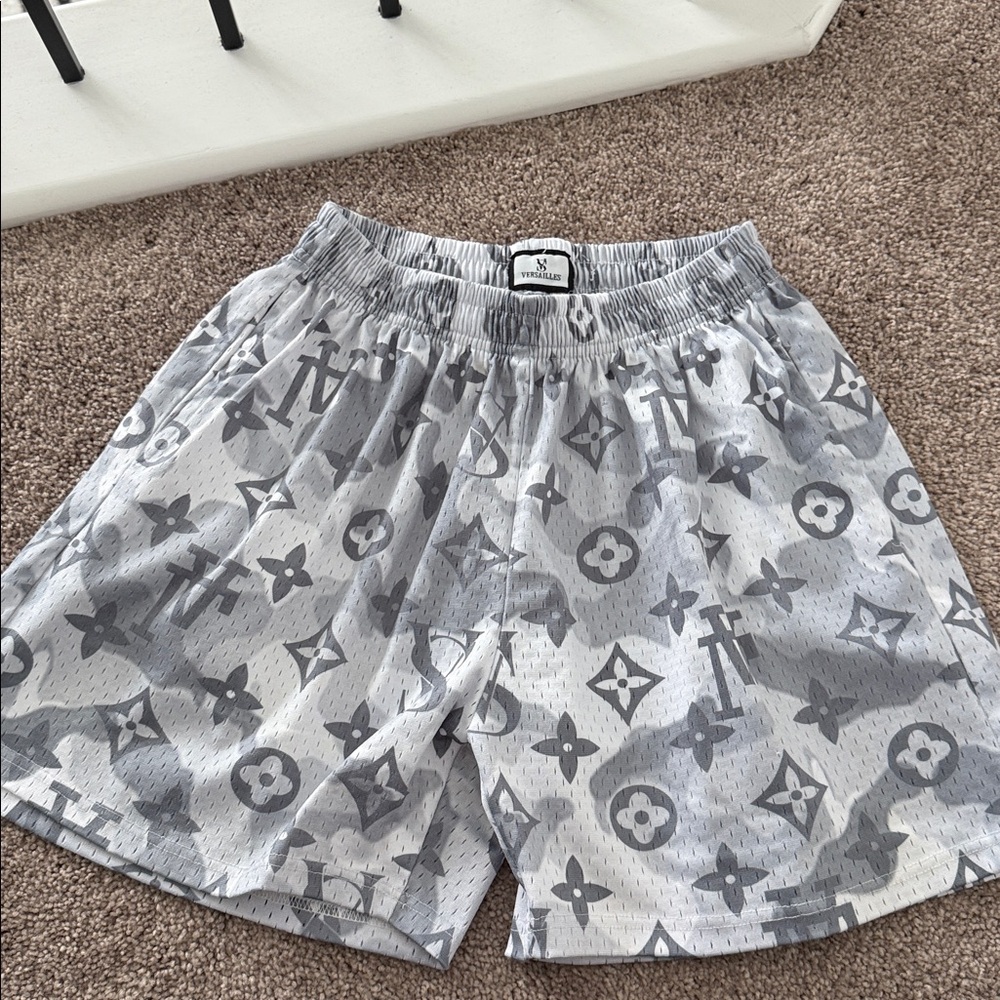 Men’s shorts LV pattern